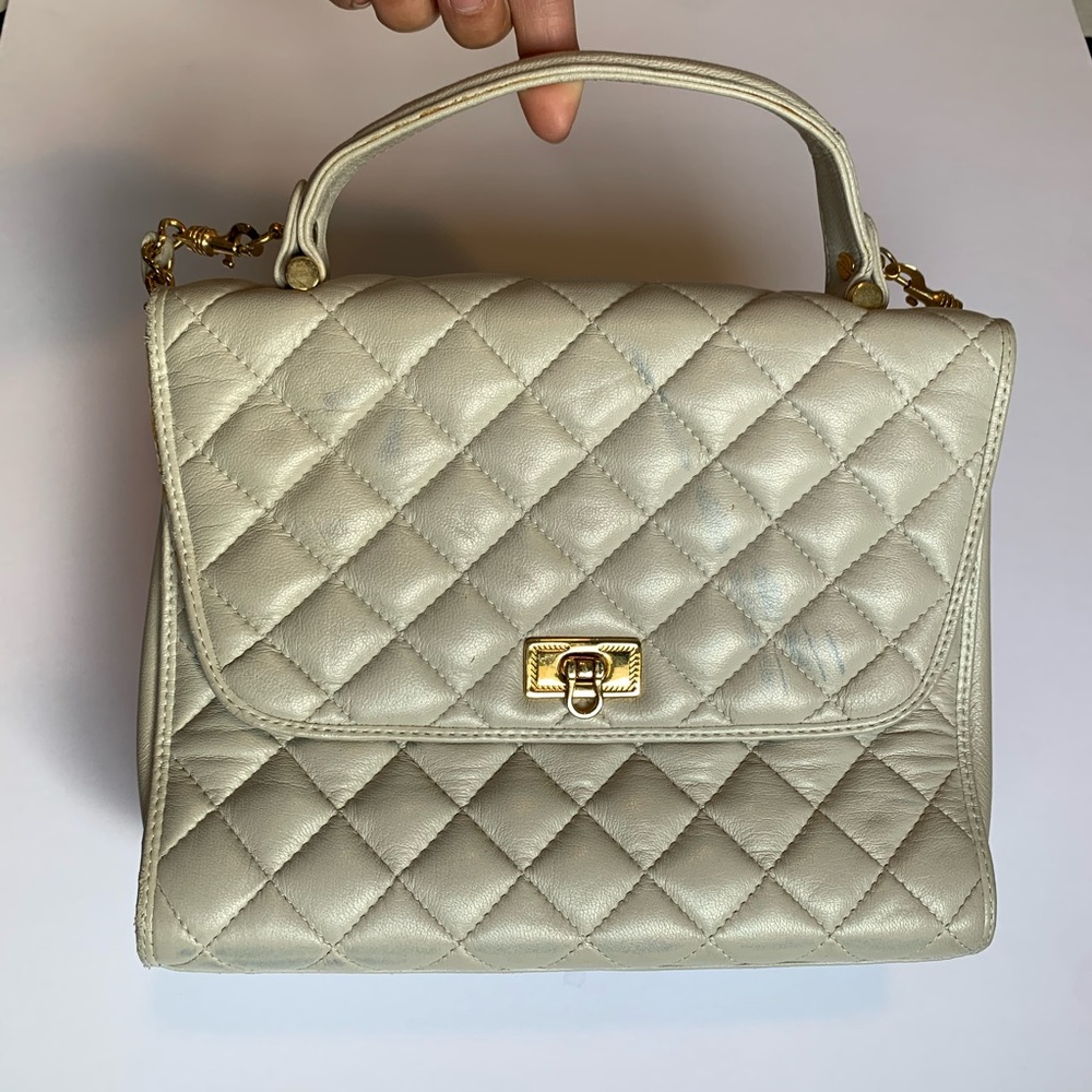 SOLD❗️VINTAGE quilted purse